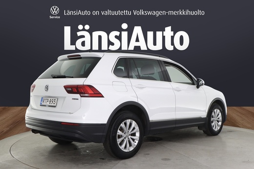 Volkswagen Tiguan vaihtoauto