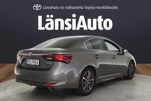 Toyota Avensis vaihtoauto