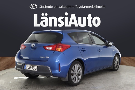 Toyota Auris vaihtoauto