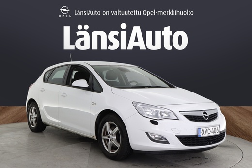 Opel Astra vaihtoauto
