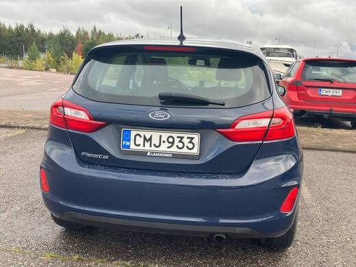 Ford Fiesta vaihtoauto