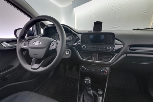 Ford Fiesta vaihtoauto