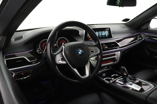 BMW 740 vaihtoauto