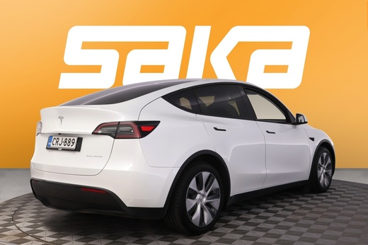 Tesla Model Y vaihtoauto