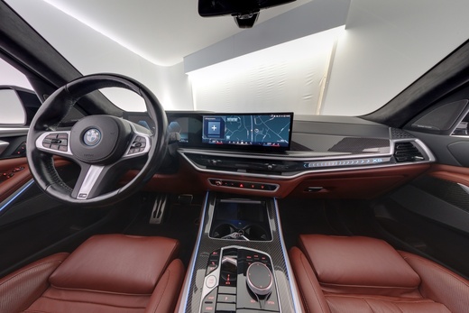 BMW X5 vaihtoauto