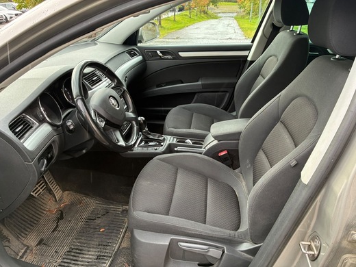 Skoda Superb vaihtoauto