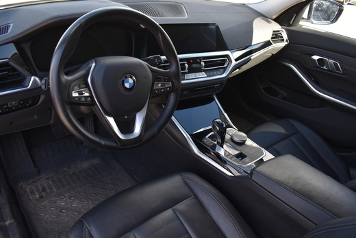 BMW 320 vaihtoauto