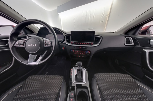 Kia XCeed vaihtoauto