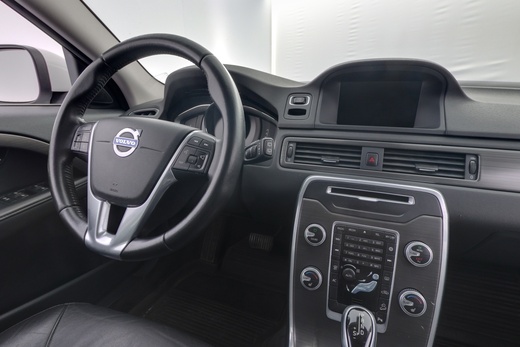 Volvo XC70 vaihtoauto