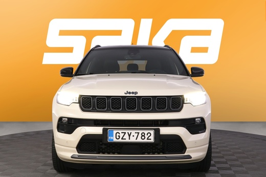 Jeep Compass vaihtoauto