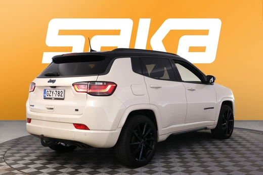 Jeep Compass vaihtoauto