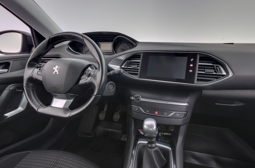 Peugeot 308 vaihtoauto