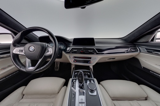 BMW 730 vaihtoauto