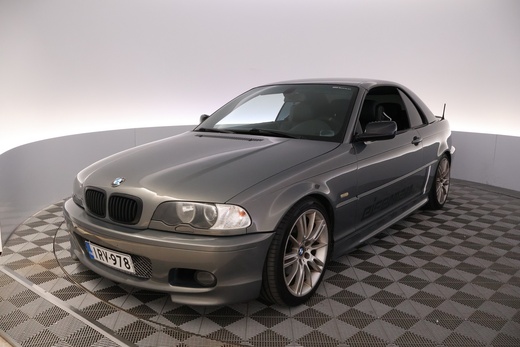 BMW 325 vaihtoauto