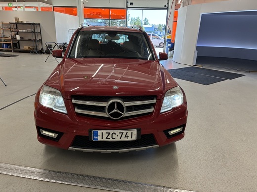 Mercedes-Benz GLK vaihtoauto