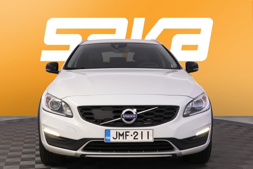 Volvo V60 Cross Country vaihtoauto
