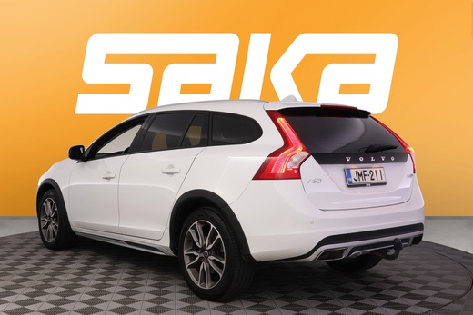 Volvo V60 Cross Country vaihtoauto