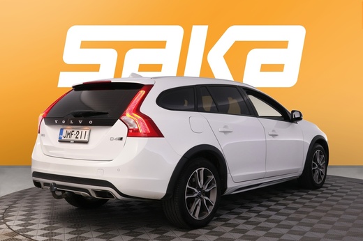 Volvo V60 Cross Country vaihtoauto