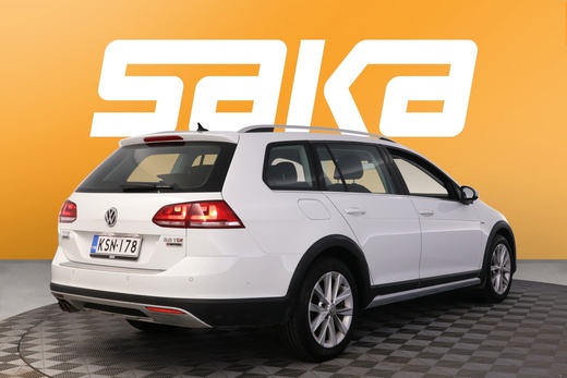 Volkswagen Golf vaihtoauto