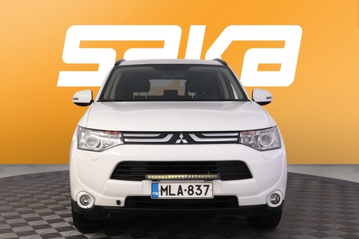 Mitsubishi Outlander vaihtoauto