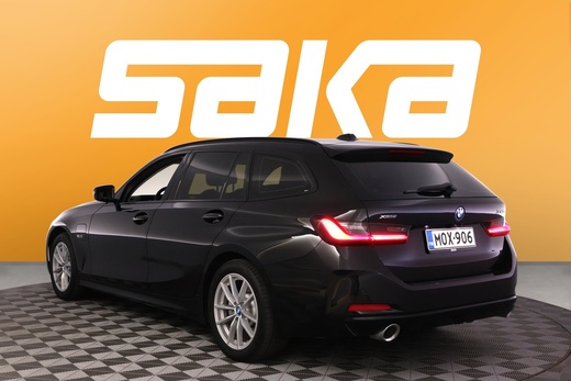 BMW 330 vaihtoauto