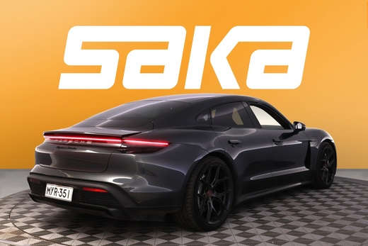 Porsche Taycan vaihtoauto