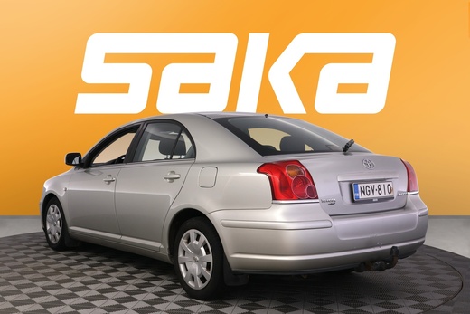 Toyota Avensis vaihtoauto
