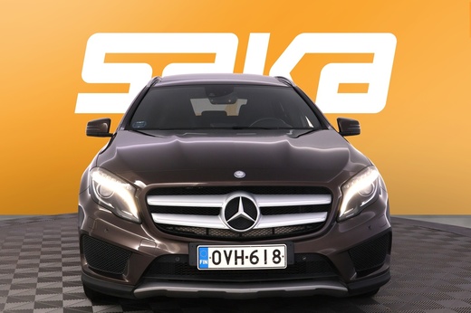 Mercedes-Benz GLA vaihtoauto