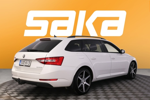 Skoda Superb vaihtoauto