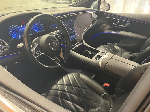 Mercedes-Benz EQS vaihtoauto