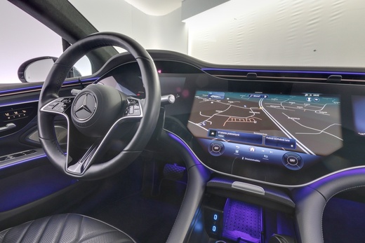 Mercedes-Benz EQS vaihtoauto
