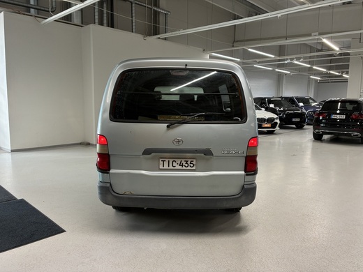 Toyota Hiace vaihtoauto