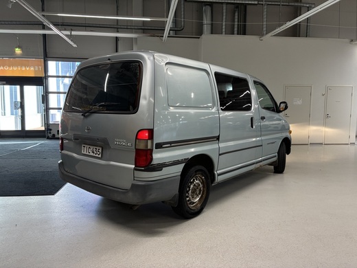 Toyota Hiace vaihtoauto