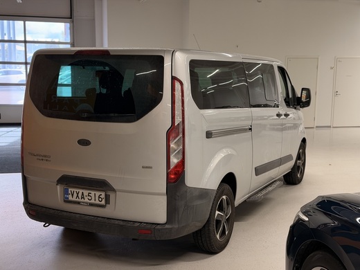 Ford Tourneo vaihtoauto