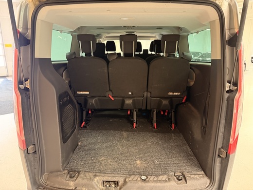Ford Tourneo vaihtoauto