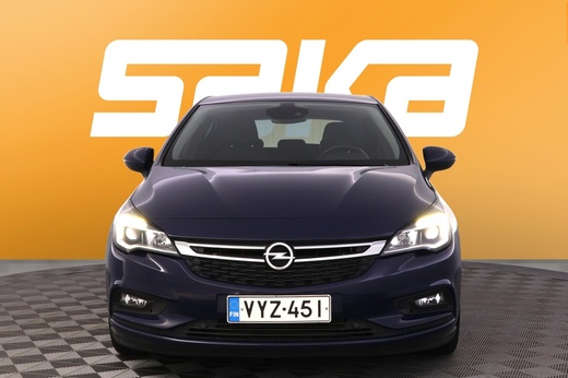 Opel Astra vaihtoauto