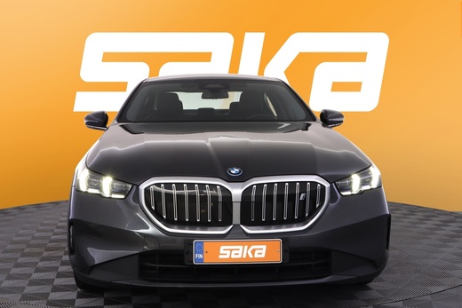 BMW i5 vaihtoauto