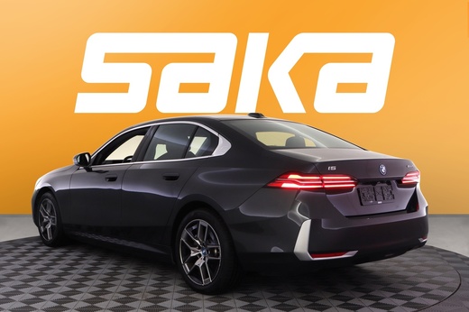 BMW i5 vaihtoauto