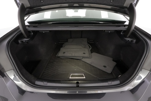 BMW i5 vaihtoauto