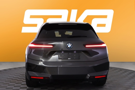 BMW iX vaihtoauto