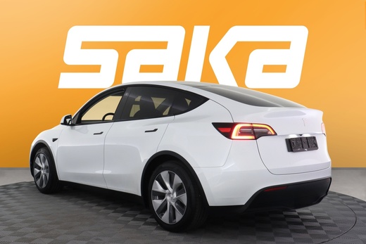 Tesla Model Y vaihtoauto