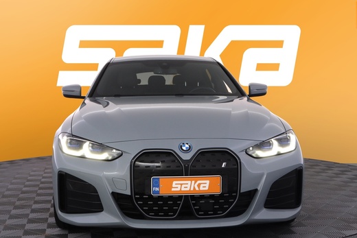 BMW i4 vaihtoauto