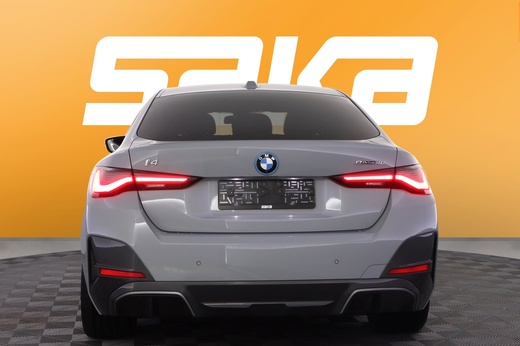 BMW i4 vaihtoauto