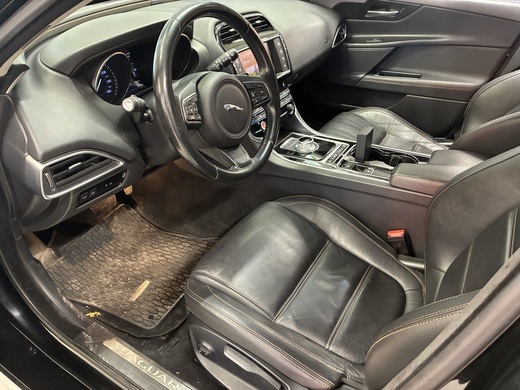 Jaguar XE vaihtoauto
