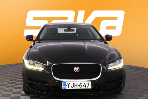 Jaguar XE vaihtoauto