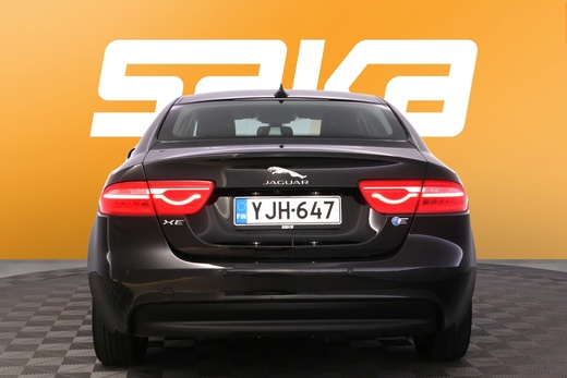 Jaguar XE vaihtoauto