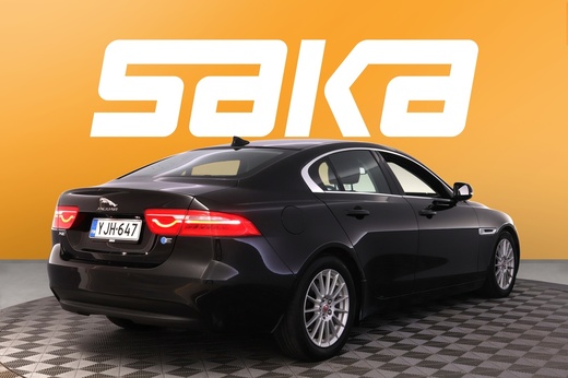 Jaguar XE vaihtoauto