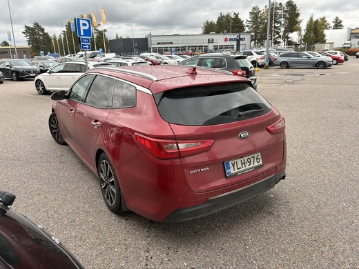 Kia Optima vaihtoauto