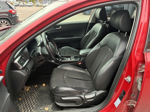 Kia Optima vaihtoauto