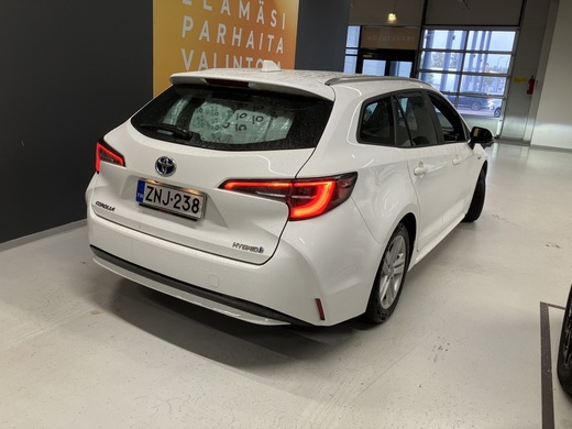 Toyota Corolla vaihtoauto